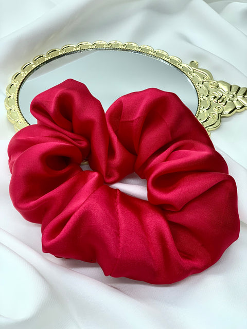 Lush Scrunchie